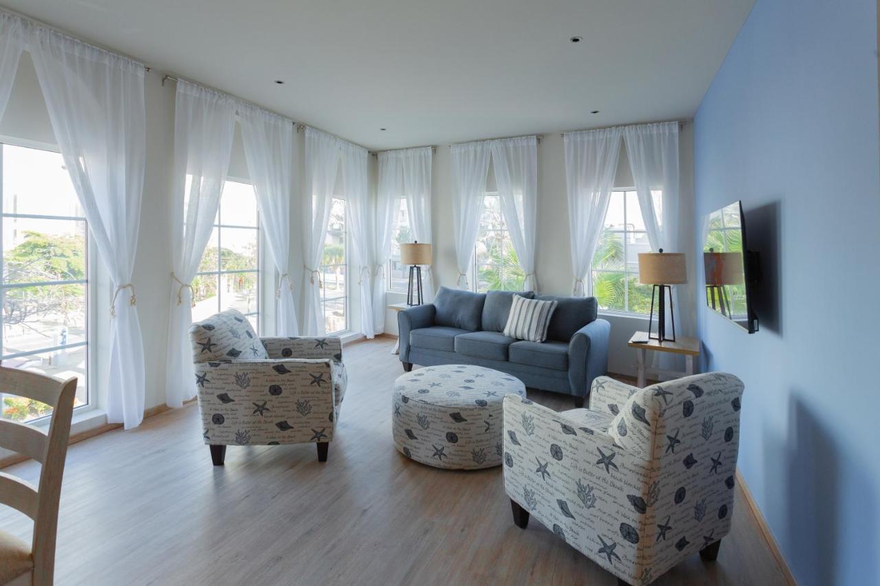 Oranjestad City Suites المظهر الخارجي الصورة