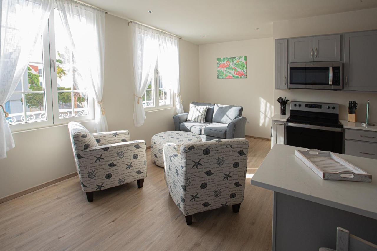 Oranjestad City Suites المظهر الخارجي الصورة